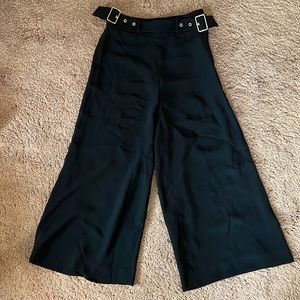 Black wide leg pants